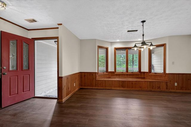 180 Old House Road, Hamilton, GA 31811