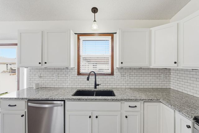 1551 N THOROUGHBRED COURT, Wichita, KS 67235