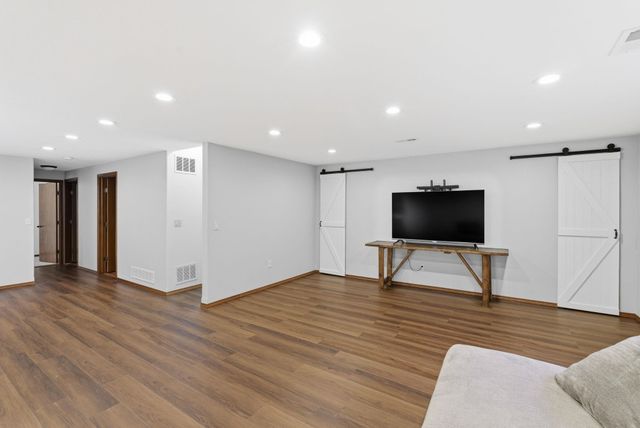 1551 N THOROUGHBRED COURT, Wichita, KS 67235