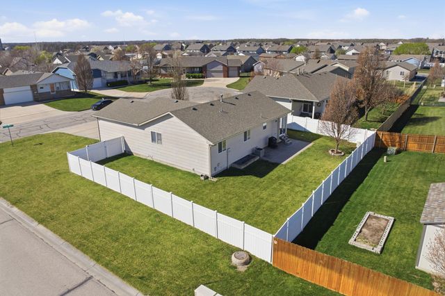 1551 N THOROUGHBRED COURT, Wichita, KS 67235