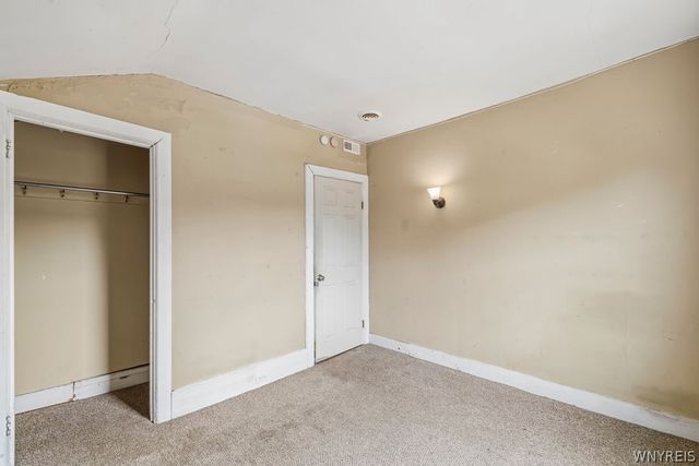 15 West Northrup Place, Buffalo, NY 14214