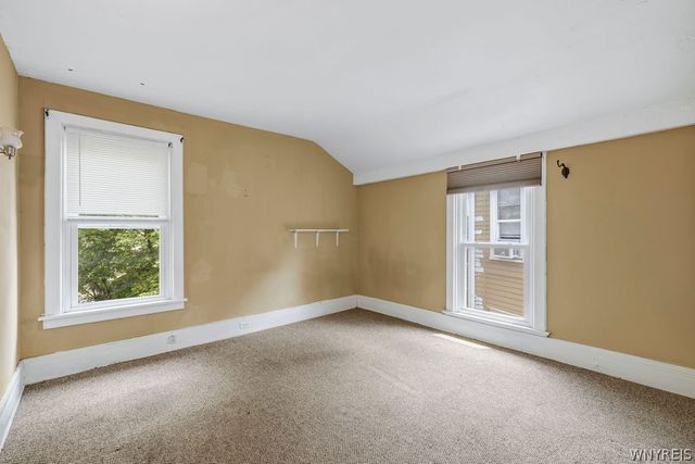15 West Northrup Place, Buffalo, NY 14214