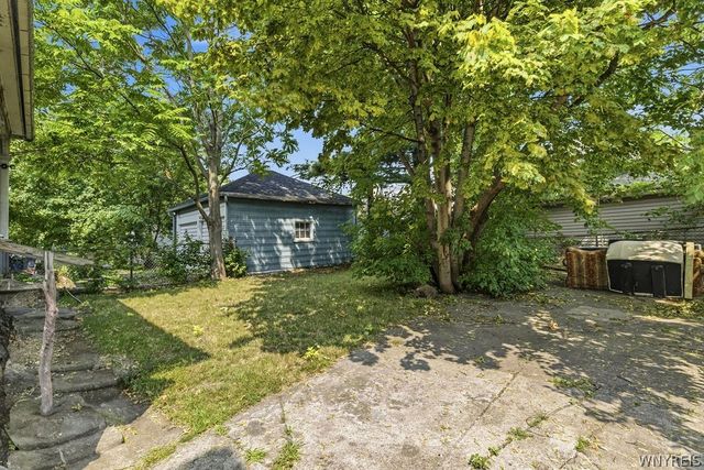 15 West Northrup Place, Buffalo, NY 14214