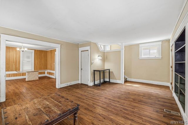 15 West Northrup Place, Buffalo, NY 14214