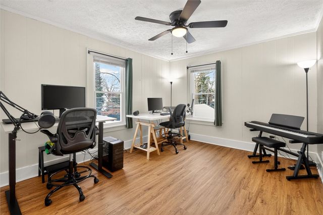 29 West Boulevard Parkway, Rochester, NY 14612