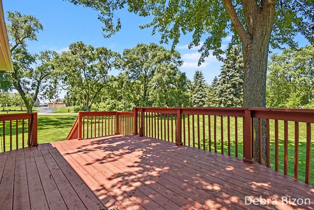 1573 Dexter Street 41, Byron Center, MI 49315