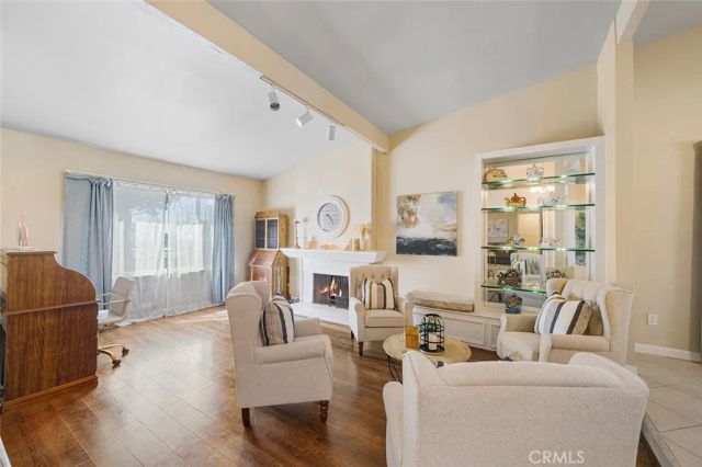 1193 W 13th Street, Upland, CA 91786