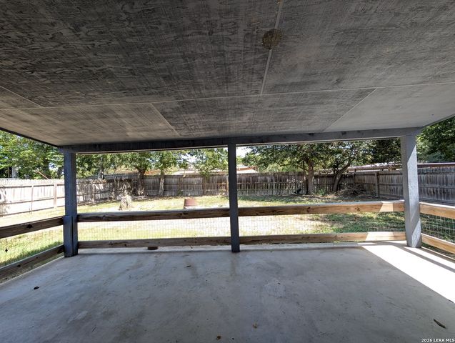 163 WOODS END, New Braunfels, TX 78130
