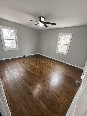 1116 N Swope Drive, Independence, MO 64056