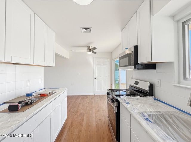 1813 Capstan Drive, Toms River, NJ 08753