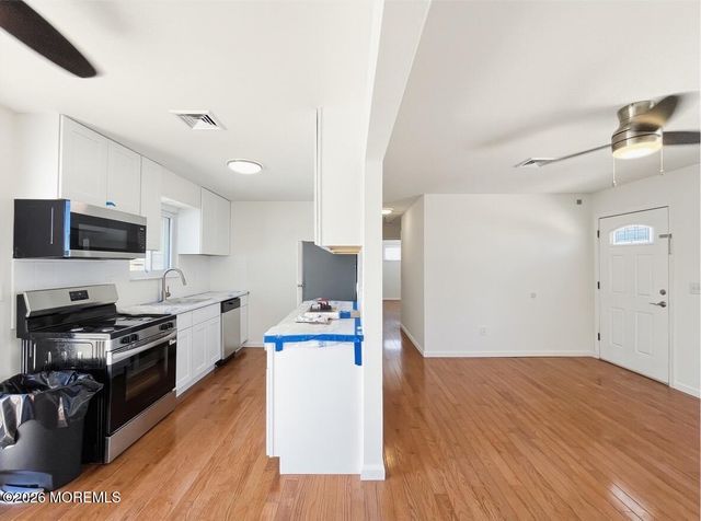 1813 Capstan Drive, Toms River, NJ 08753