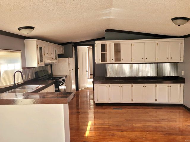 2660 N Dreifers Avenue, Delphi, IN 46923