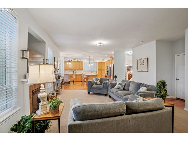 2404 Se JASMINE Way, Gresham, OR 97080