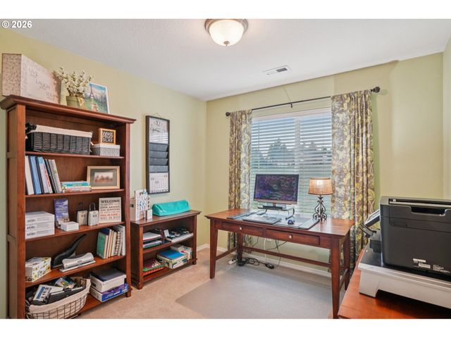 2404 Se JASMINE Way, Gresham, OR 97080