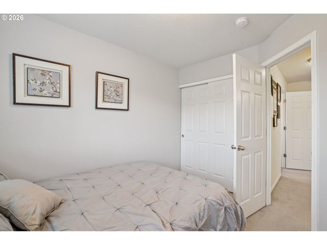 2404 Se JASMINE Way, Gresham, OR 97080