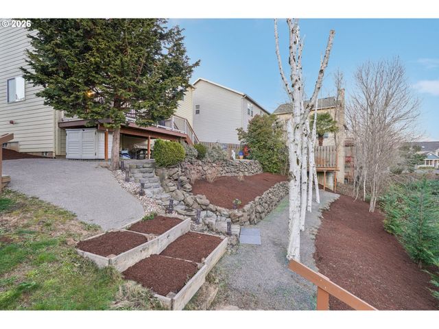 2404 Se JASMINE Way, Gresham, OR 97080