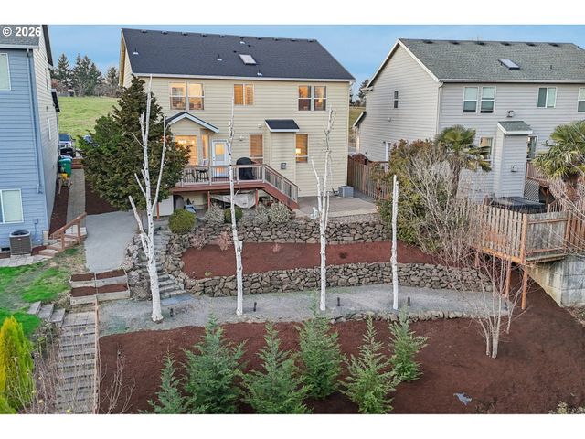 2404 Se JASMINE Way, Gresham, OR 97080