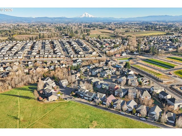 2404 Se JASMINE Way, Gresham, OR 97080