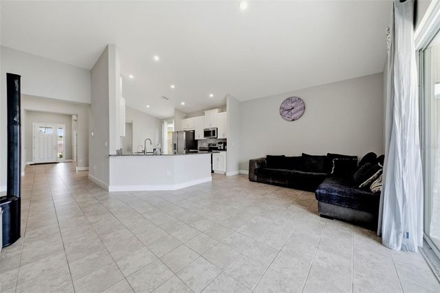 34014 ASTORIA CIRCLE, Wesley Chapel, FL 33545