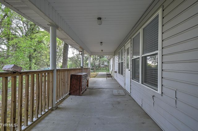 1800 Mountain View Avenue, Kingsport, TN 37664