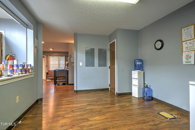 1800 Mountain View Avenue, Kingsport, TN 37664