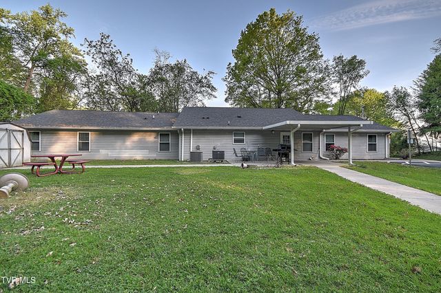 1800 Mountain View Avenue, Kingsport, TN 37664