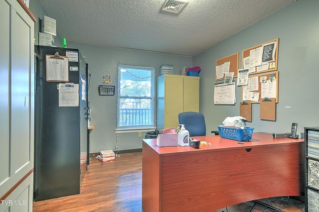 1800 Mountain View Avenue, Kingsport, TN 37664