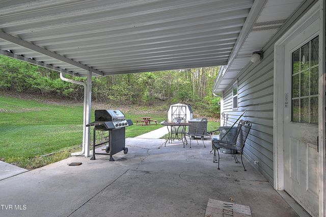 1800 Mountain View Avenue, Kingsport, TN 37664