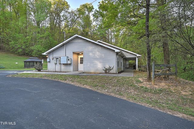 1800 Mountain View Avenue, Kingsport, TN 37664
