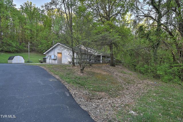1800 Mountain View Avenue, Kingsport, TN 37664