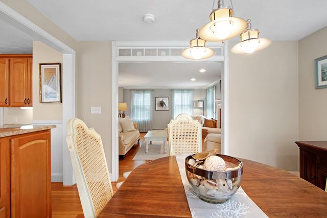 842 Main Street, Wareham, MA 02571