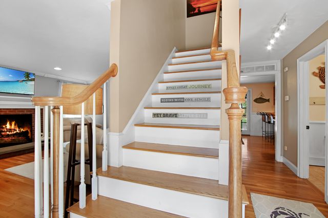 842 Main Street, Wareham, MA 02571