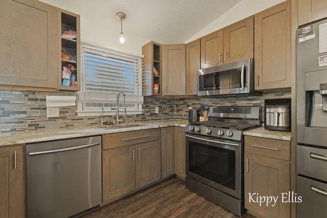 566 S Dangl Road, Muskegon Twp, MI 49442