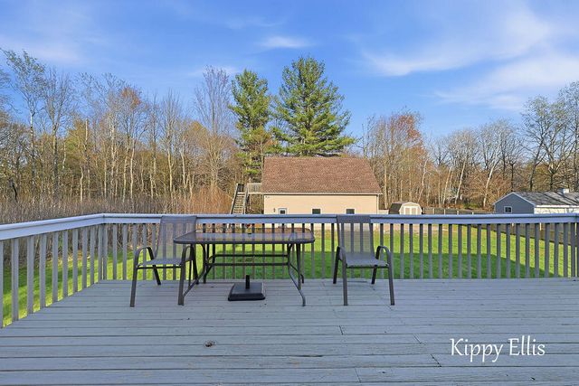 566 S Dangl Road, Muskegon Twp, MI 49442