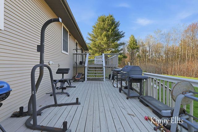 566 S Dangl Road, Muskegon Twp, MI 49442