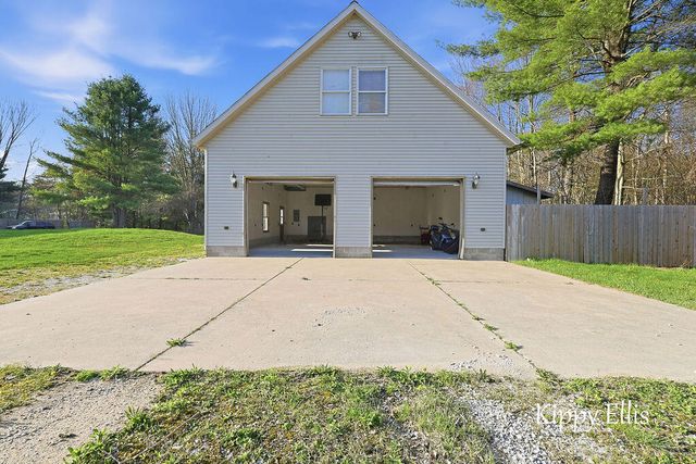566 S Dangl Road, Muskegon Twp, MI 49442
