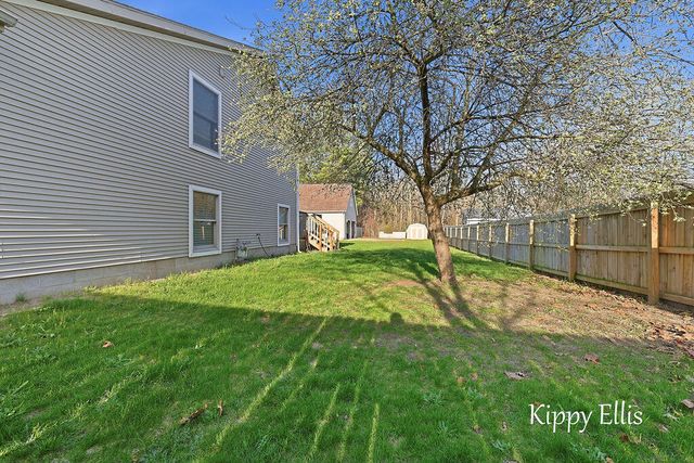 566 S Dangl Road, Muskegon Twp, MI 49442