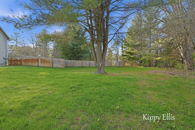 566 S Dangl Road, Muskegon Twp, MI 49442