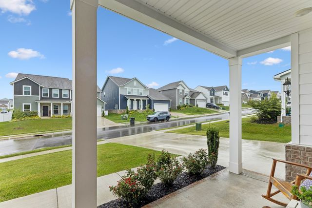 3819 Lantern Ln, Columbia, TN 38401