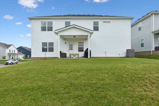 3819 Lantern Ln, Columbia, TN 38401