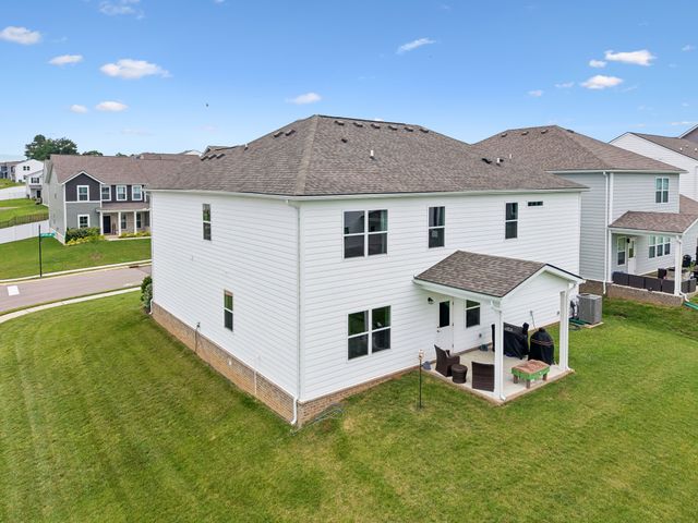 3819 Lantern Ln, Columbia, TN 38401