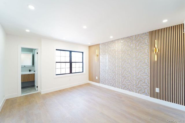 13016 227 Street, Laurelton, NY 11413