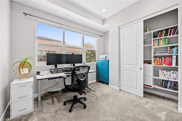 180 Follyhatch, Irvine, CA 92618