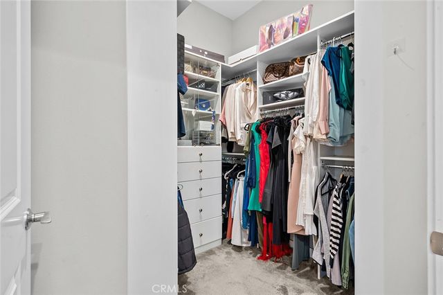 180 Follyhatch, Irvine, CA 92618