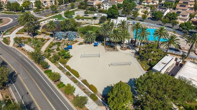 180 Follyhatch, Irvine, CA 92618