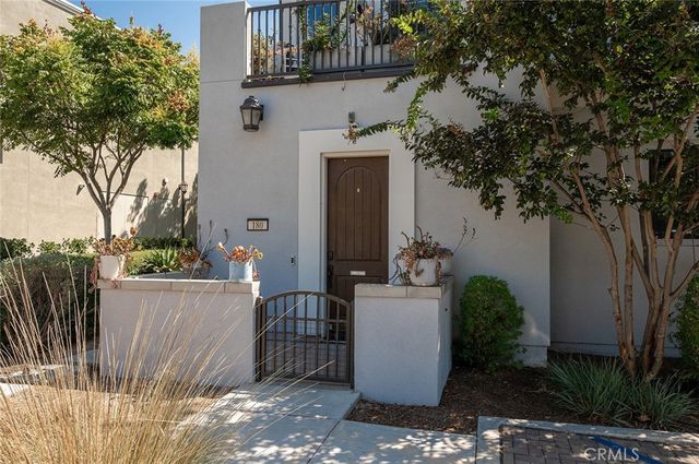 180 Follyhatch, Irvine, CA 92618