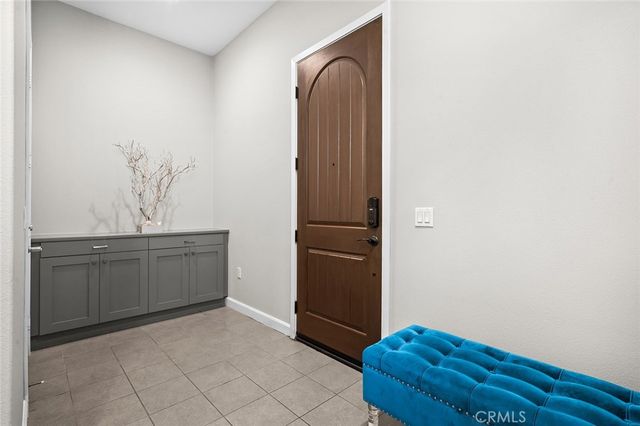 180 Follyhatch, Irvine, CA 92618