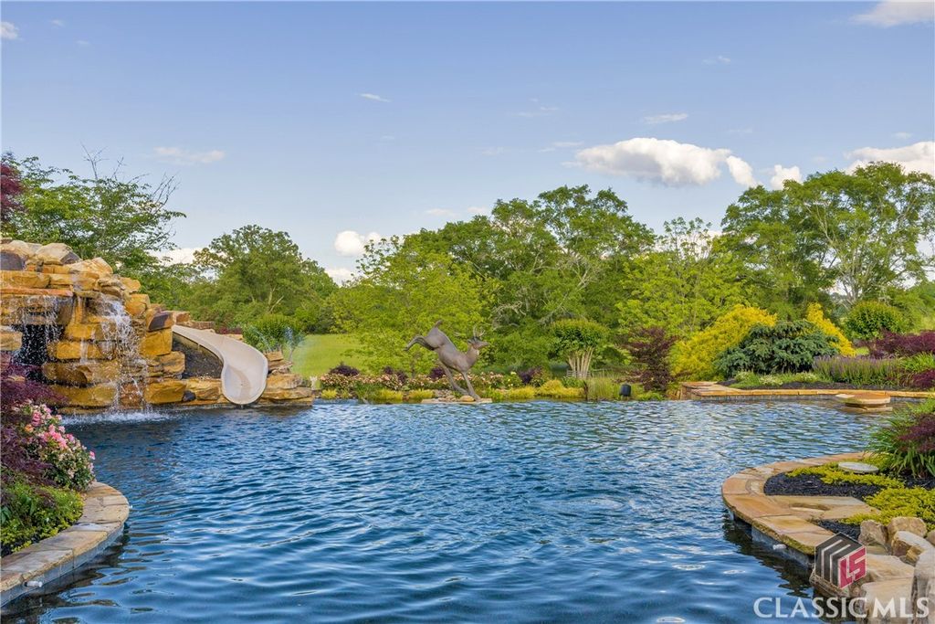 Image 23 of property listing at 3881 Sims Bridge Road, Monroe, GA 30656