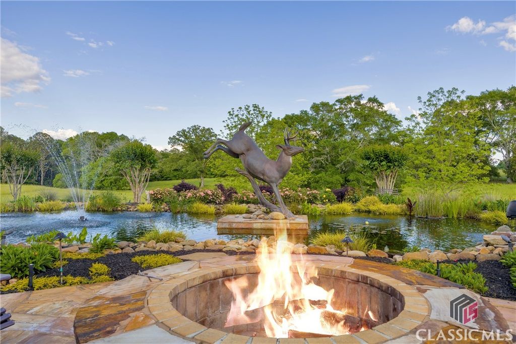 Image 26 of property listing at 3881 Sims Bridge Road, Monroe, GA 30656