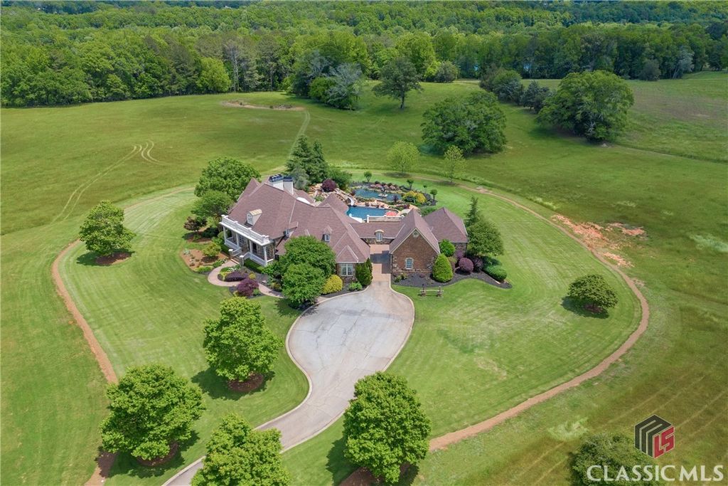 Image 4 of property listing at 3881 Sims Bridge Road, Monroe, GA 30656